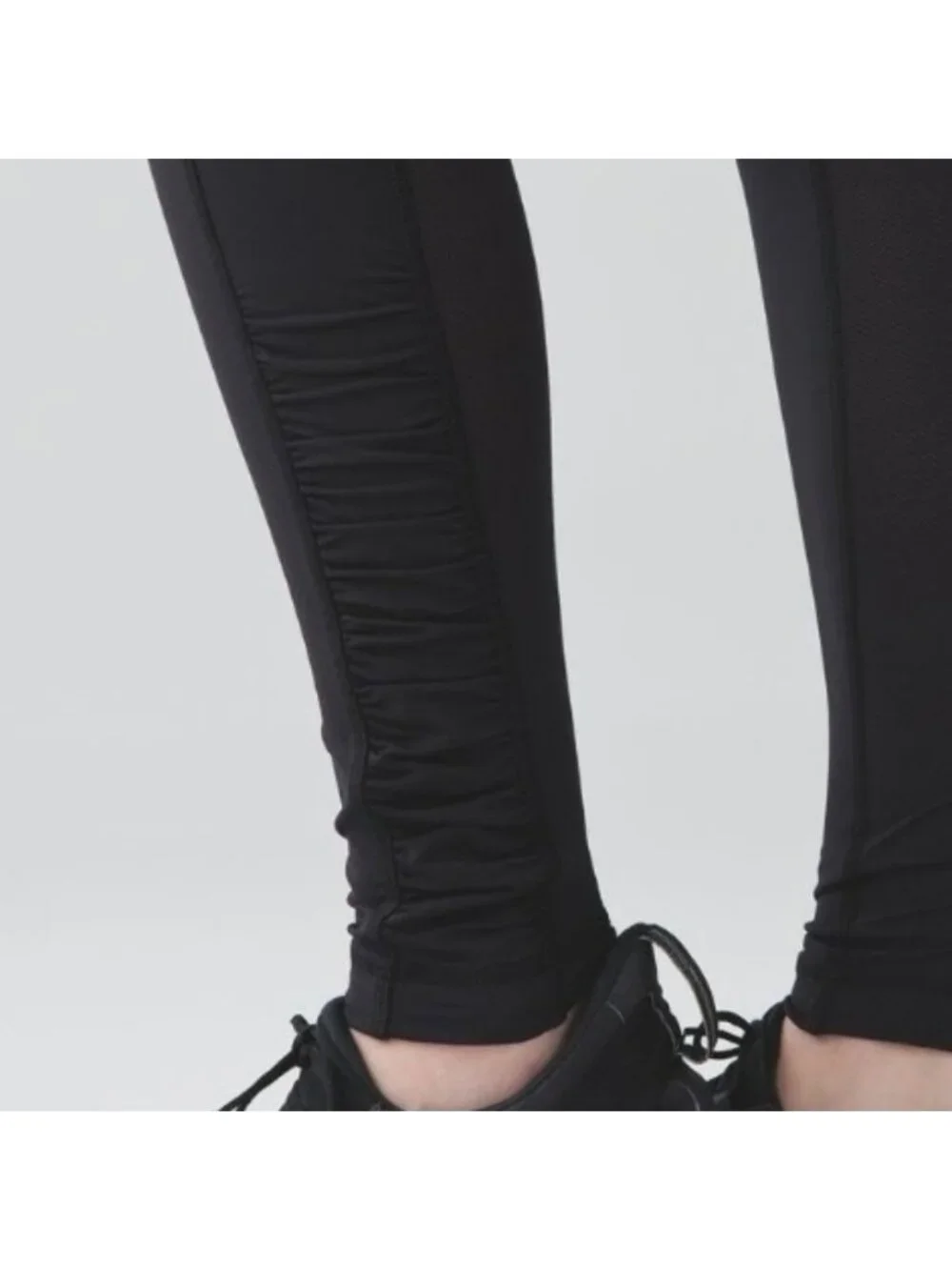 Lululemon Speed Tight Black Ruffle Luxtreme